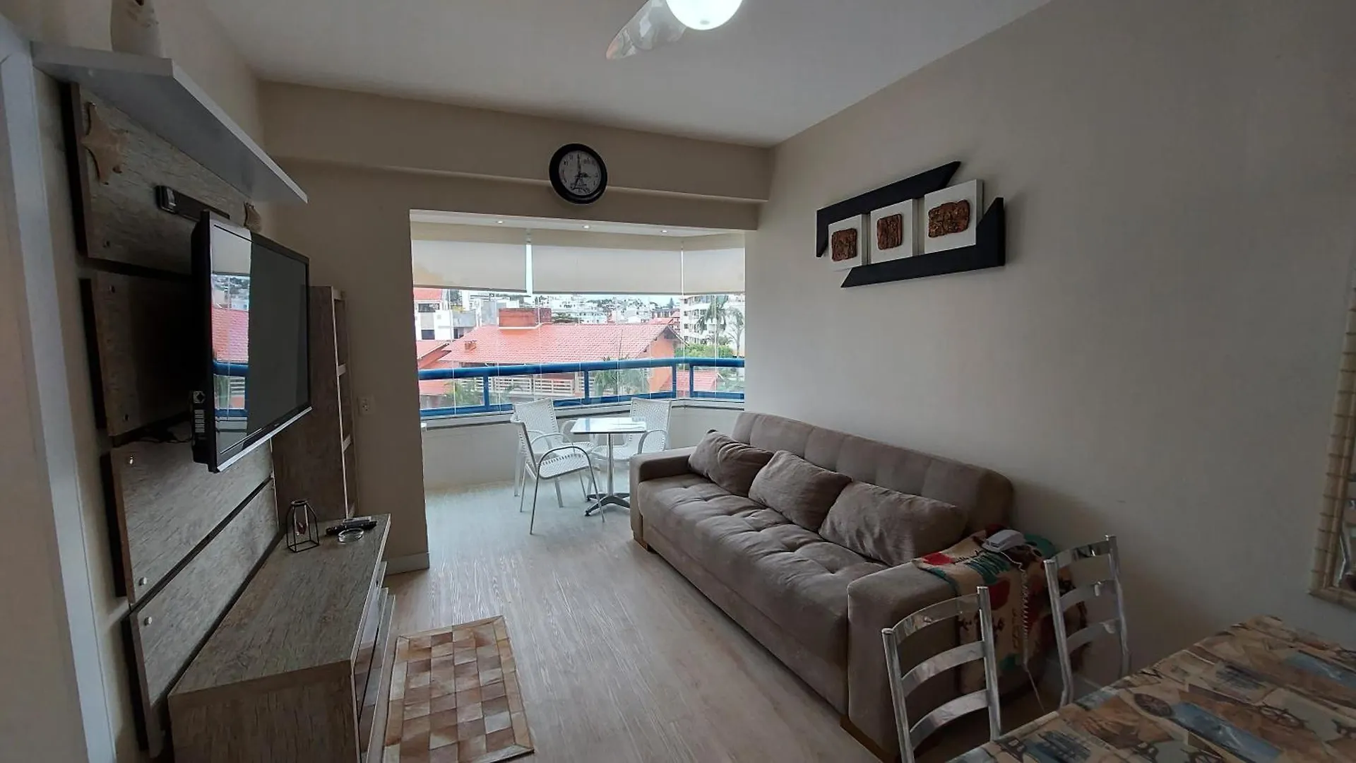 C159 Sofisticado Apartamento De Dois Quartos, Com Uma Linda Vista Para O Mar Florianópolis