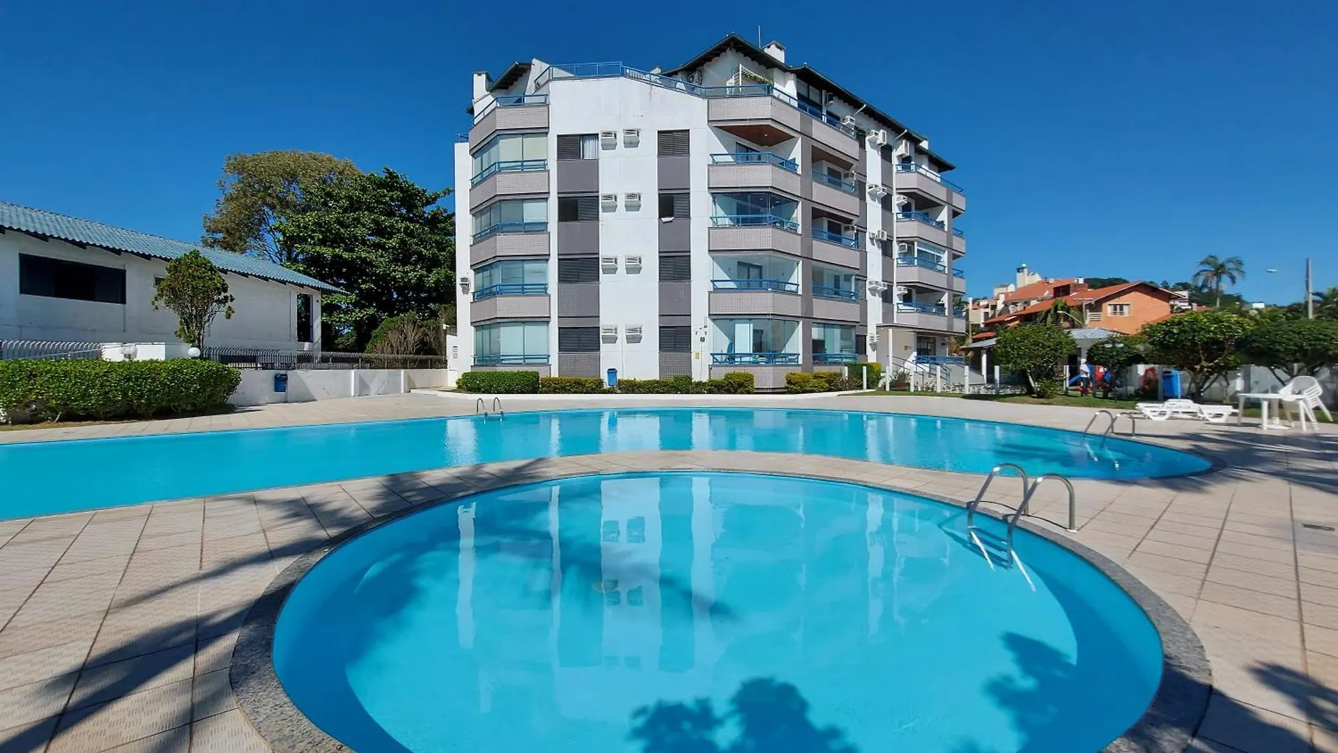Daire C159 Sofisticado Apartamento De Dois Quartos, Com Uma Linda Vista Para O Mar Florianópolis