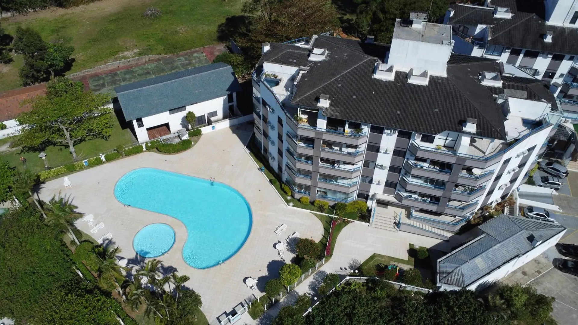 C159 Sofisticado Apartamento De Dois Quartos, Com Uma Linda Vista Para O Mar Florianópolis